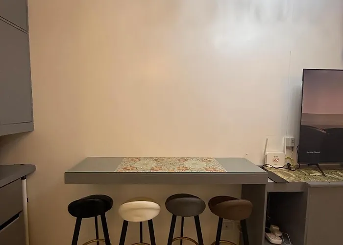 A Cozy At Victoria Sports Tower With Pool Access Walking Distance To Gma Mrt & Near Sm North Edsa