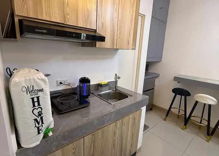 A Cozy At Victoria Sports Tower With Pool Access Walking Distance To Gma Mrt & Near Sm North Edsa Apartamento Manila